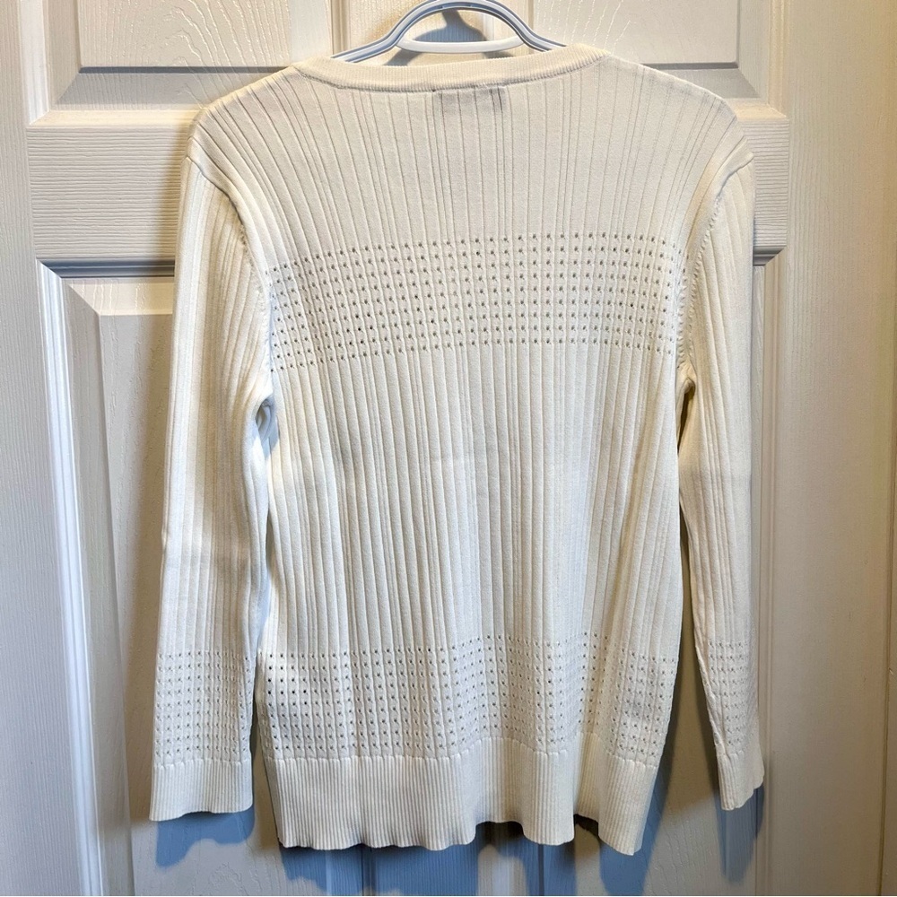 NWOT Karl Lagerfeld cardigan Sweater white Women Medium long sleeve buttons - Picture 5 of 5